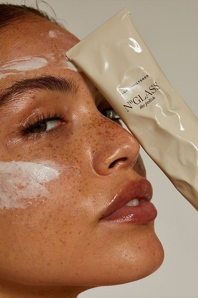 Serenella / Skin Care Products Website Design animation branding design graphic design logo motion graphics ui ux