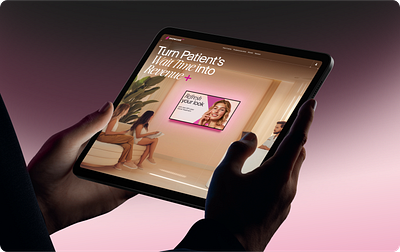 Landing page for beauty aesthetic clinic app beauty clinic landing page minimalism pink ui web design