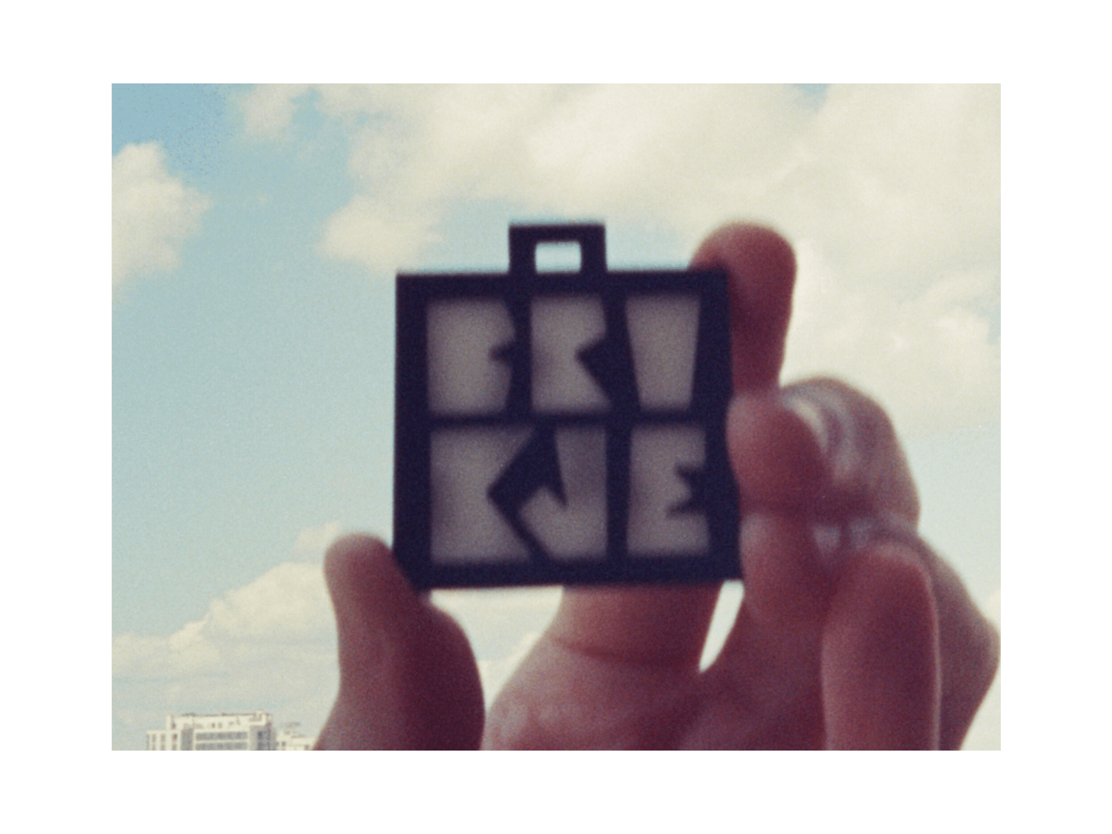 brokje keychain 3d brokje charm keychain logo