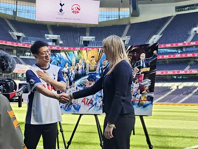 카제박(박승우) 손흥민 일러스트! 유로파리그 우승기념작품! AIA생명 스포츠 아티스트 KazePark 토트넘 전시 aia생명 토트넘 공식 그림 kazepark 손흥민 공식 일러스트 손흥민 광고 작가 손흥민 그림 작가 손흥민 레전드 그림 손흥민 아티스트 콜라보 손흥민 우승 기념작품 손흥민 일러스트 손흥민 일러스트 작가 손흥민 일러스트 작품 손흥민 작가 손흥민 토트넘 그림 전시 작가 스포츠 아티스트 스포츠일러스트 축구일러스트 작가 카제박 카제박 손흥민 토트넘 그라운드 공식 그림 작가 토트넘 우승기념 작품