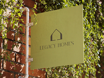 Legacy Homes Real Estate Logo Animation animation bento brandidentity construction logo creativestudio legacyhomes logo logo animation logo bento logodesign minimaldesign mortgage logo pixso design realestatelogo