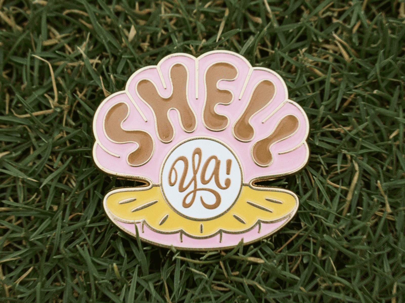 Shell Ya! – ball marker design (lettering & illustration) ball marker design golf illustration lettering print sketch typography vector
