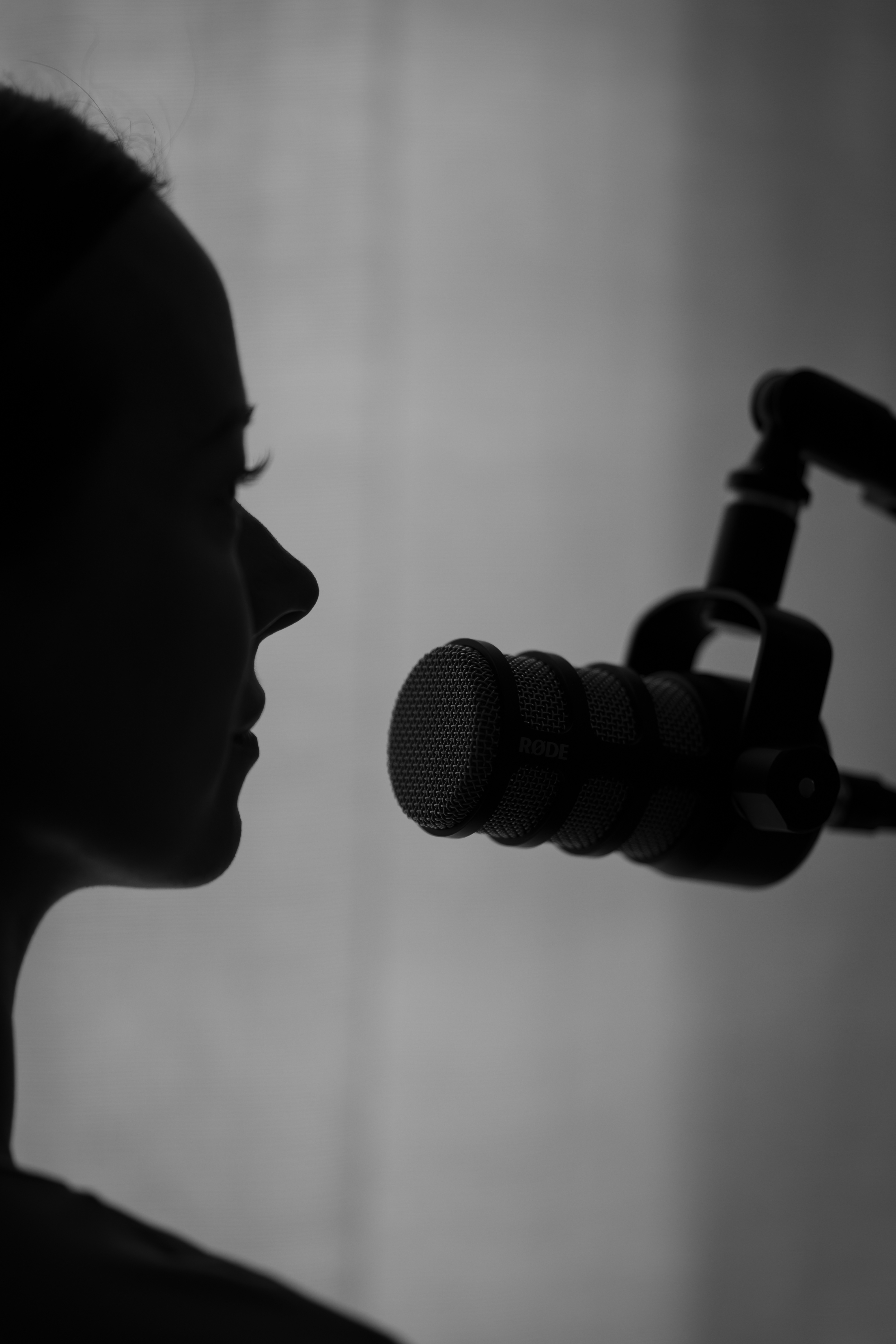 Uchwyceni w trakcie bezmiaru kreacji foto