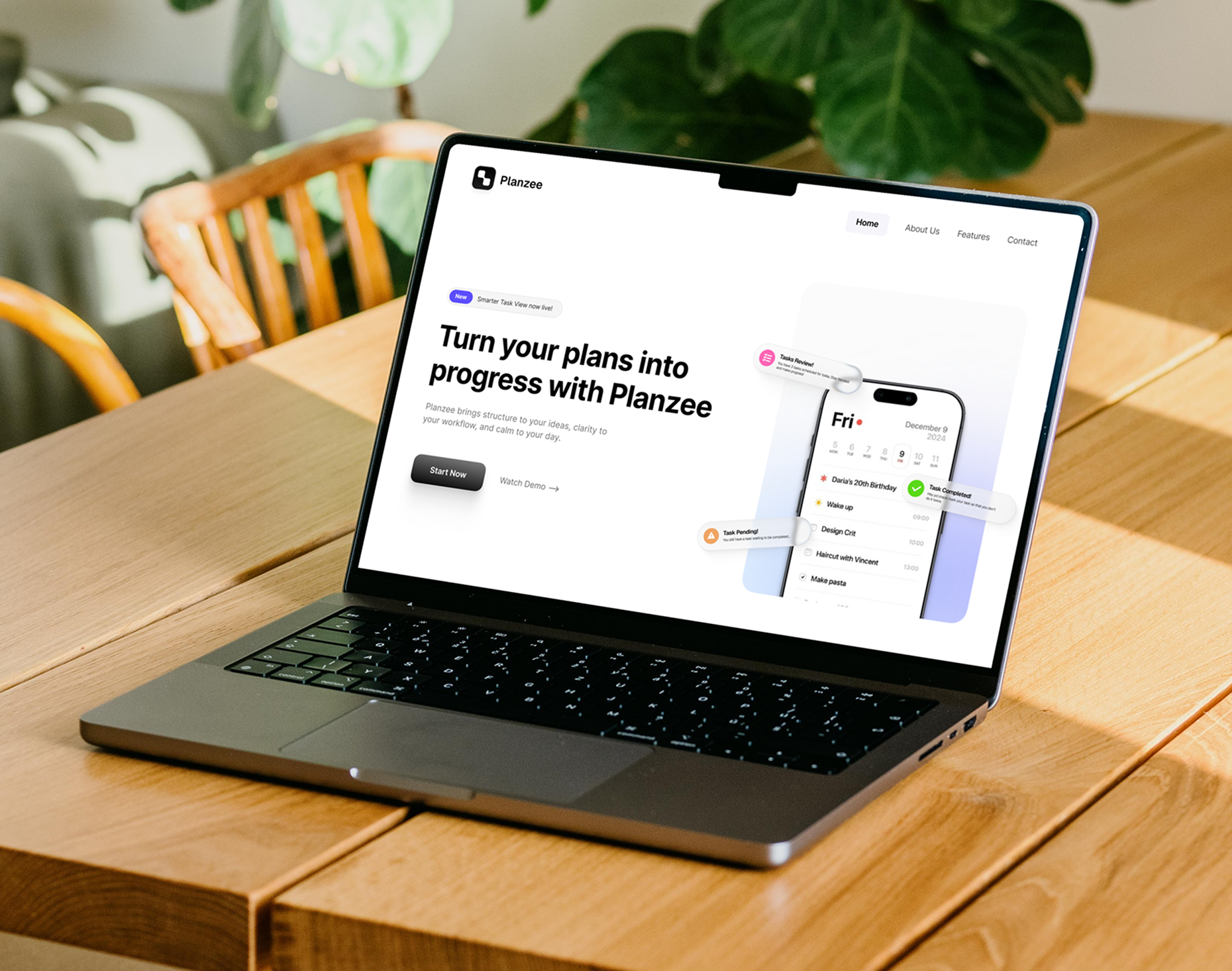 Planzee - Minimal Hero Design hero design hero section landing pages plan management task management ui ux website