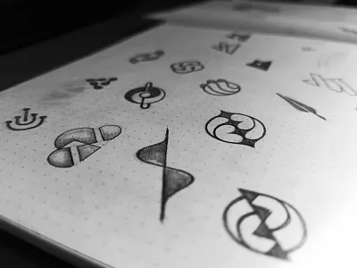 Icons sketches brainstorming cloud concept drawing icons it logo sketches tech technology visual