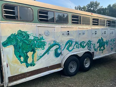 Thoroughbred Trailer Design horse horses horsetrailer muralist painter painting