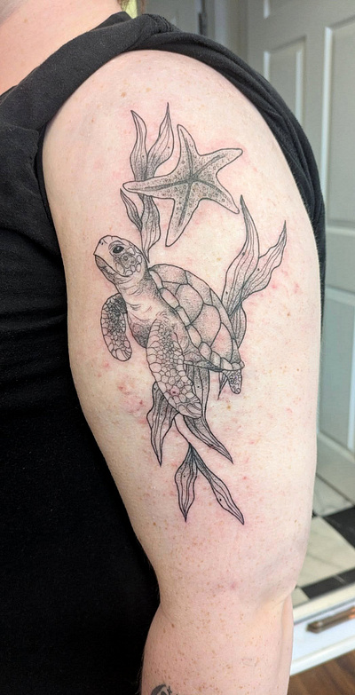 Sea turtle. backandgrey jenncara seaturtle stipple tattoartist tattoo turtle wirraltattoo