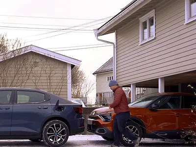 Enua 3d ads advertising animation branding charger commercial ev ev car graphic design logo motion graphics power social media