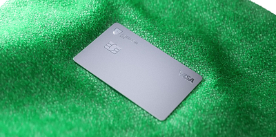 Freedom Finance: Scene #1 3d animation bank bank card banking blockchain brand branding card finance fintech freedom logo metal motion graphics redshift render renua revolut uiux