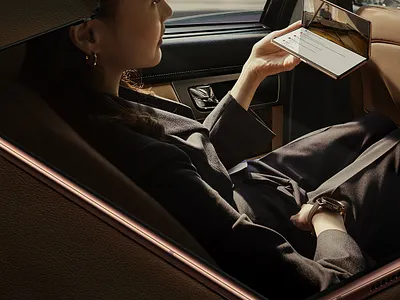 Galaxy Z Fold2 advertising cg cg7days galaxy galaxy z fold2 samsung zfold2 광고 비주얼아트 월화수목금토일