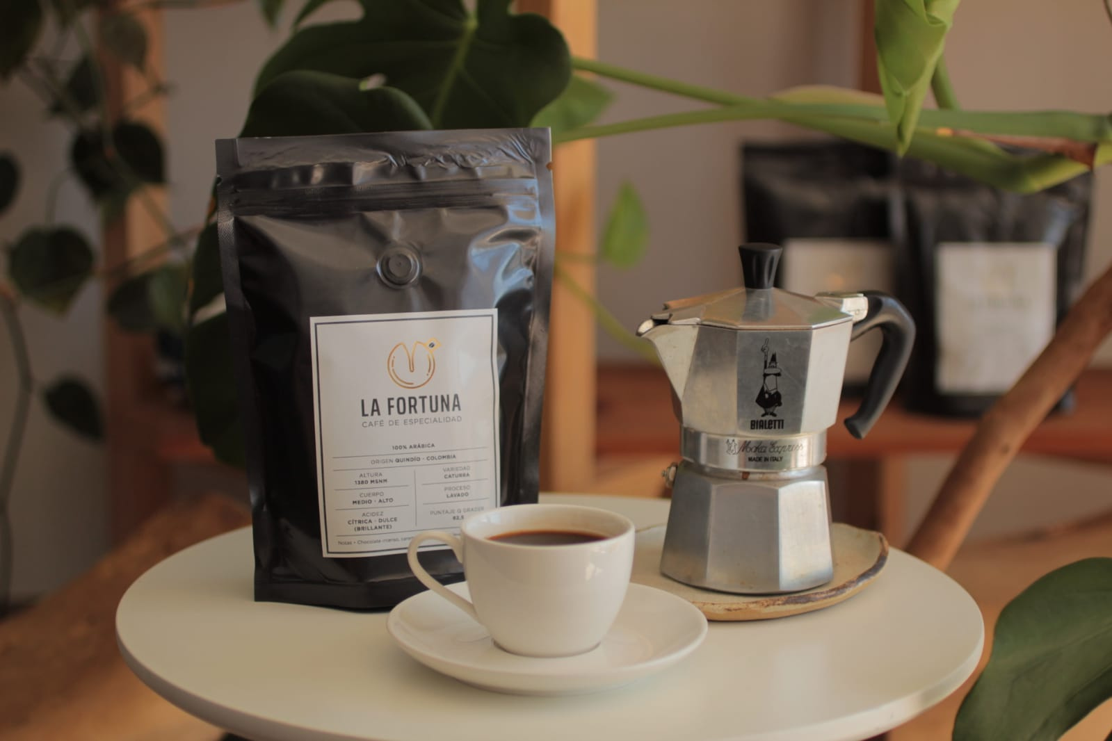 Identidad corporativa para La Fortuna, marca nacional café branding coffee coffee label design graphic design label design logo design