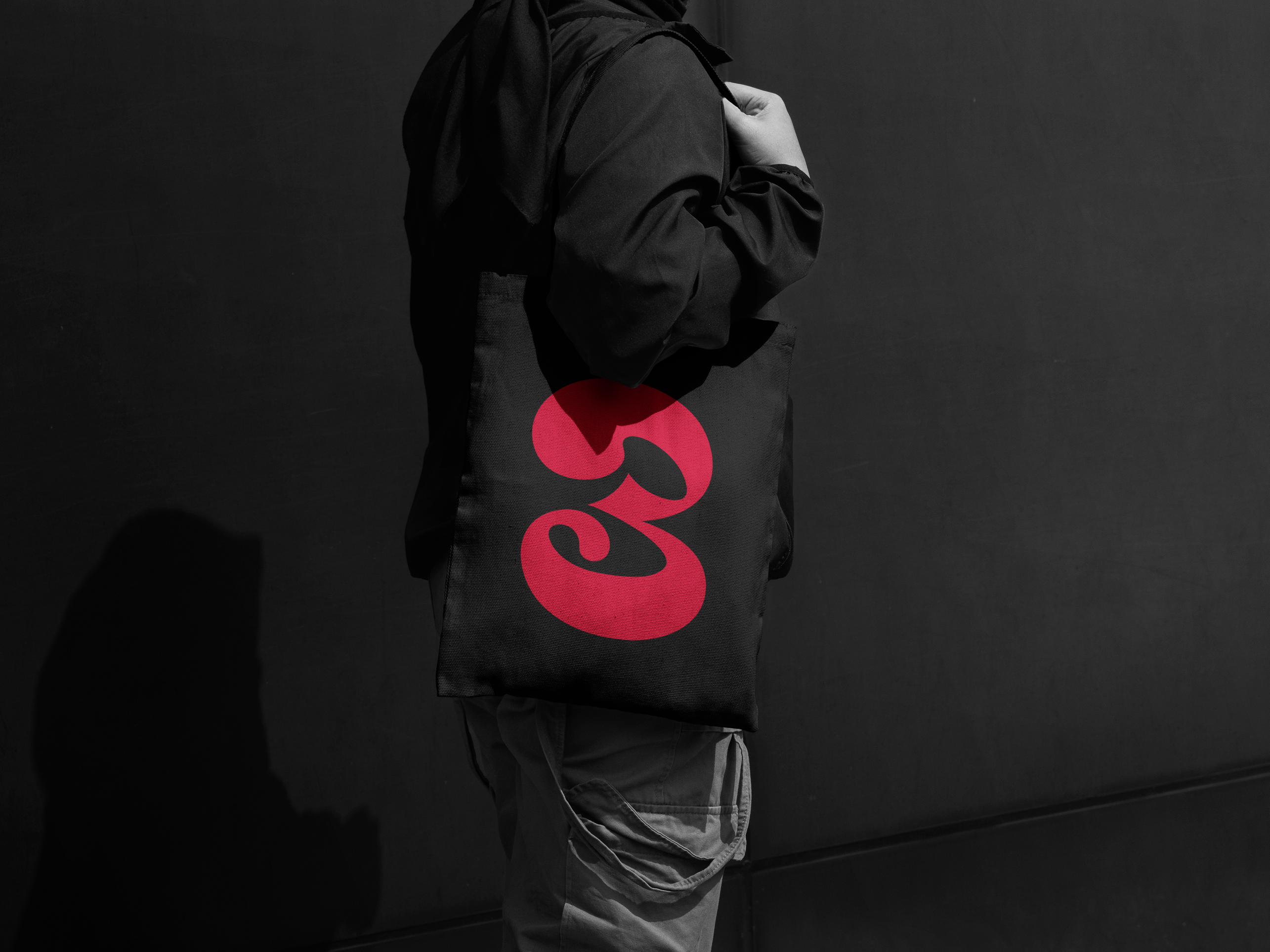 Custom 3 black bold branding custom graffiti graphic design handwriting logo logodesign logotype minimal number red simple street style totebag unique urban