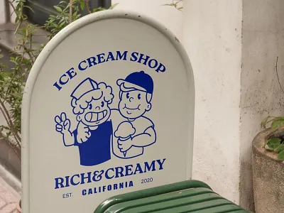 Design a sign with me for the brand RICH&CREAMY 🍦💙 branding design download free freebie identity logo mockup mockups packaging pizza pizza box psd stand storefront template typography window