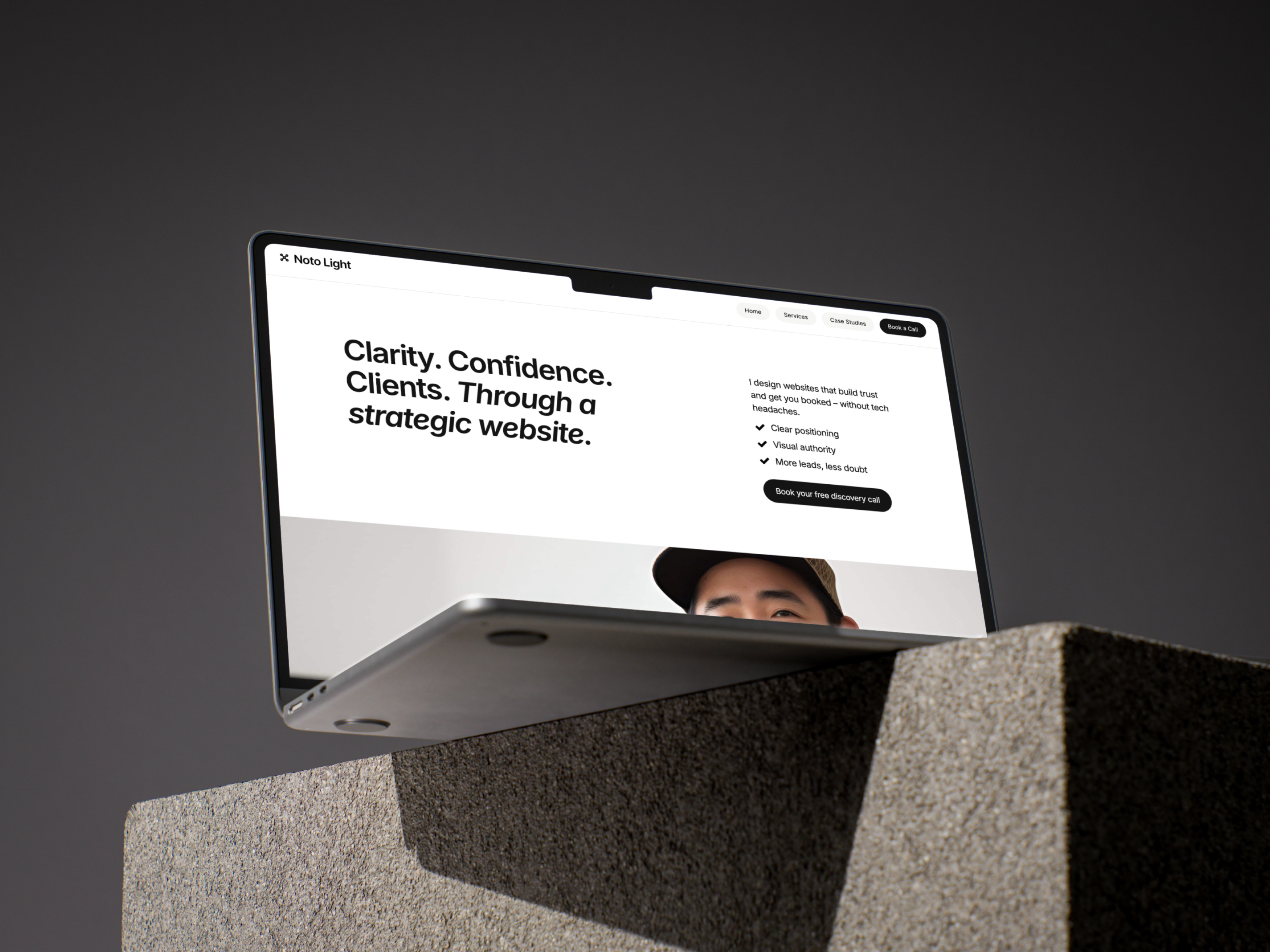 Noto - Carrd Freelance Services Template