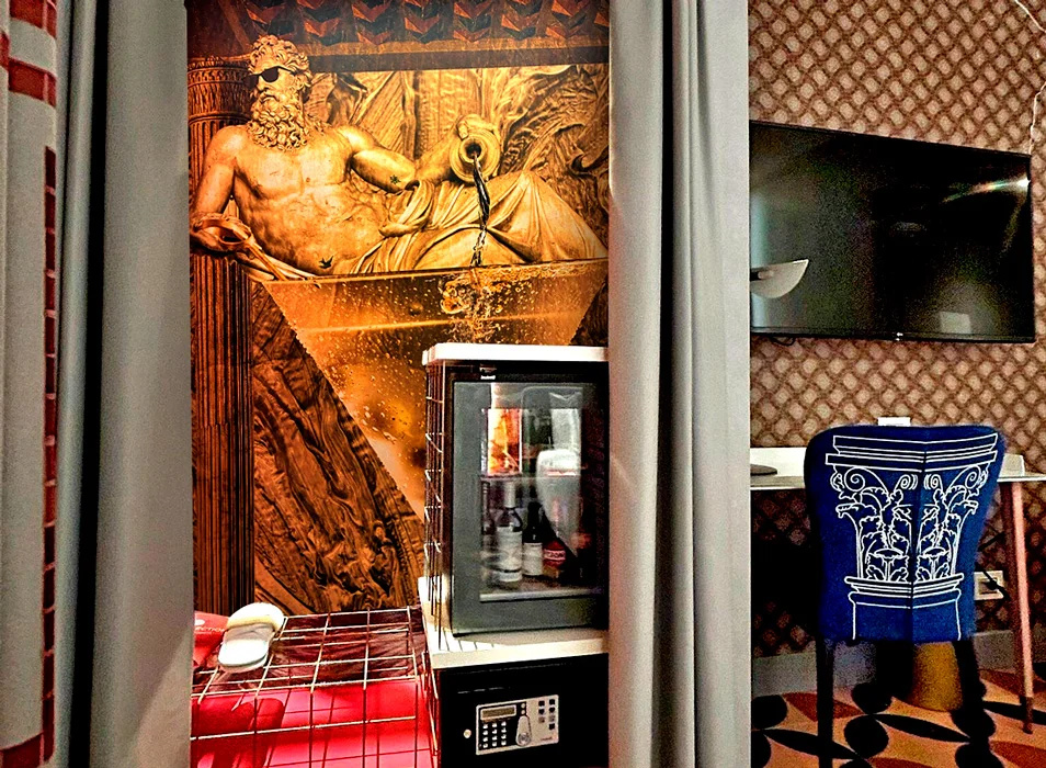 COVERING WALLPAPER DESIGN graphic design