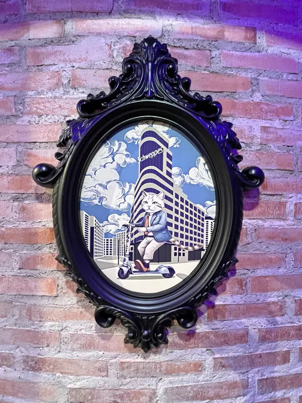 BESPOKE ART FOR HOTEL