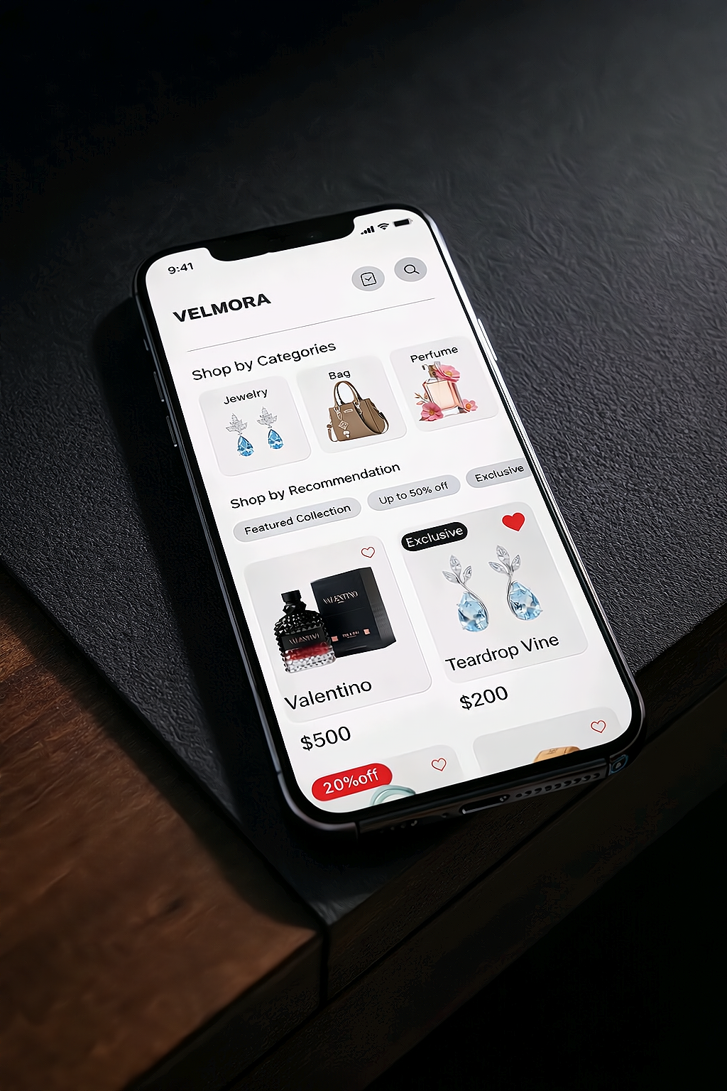 Example of Luxury Fashion E Commerce App UI