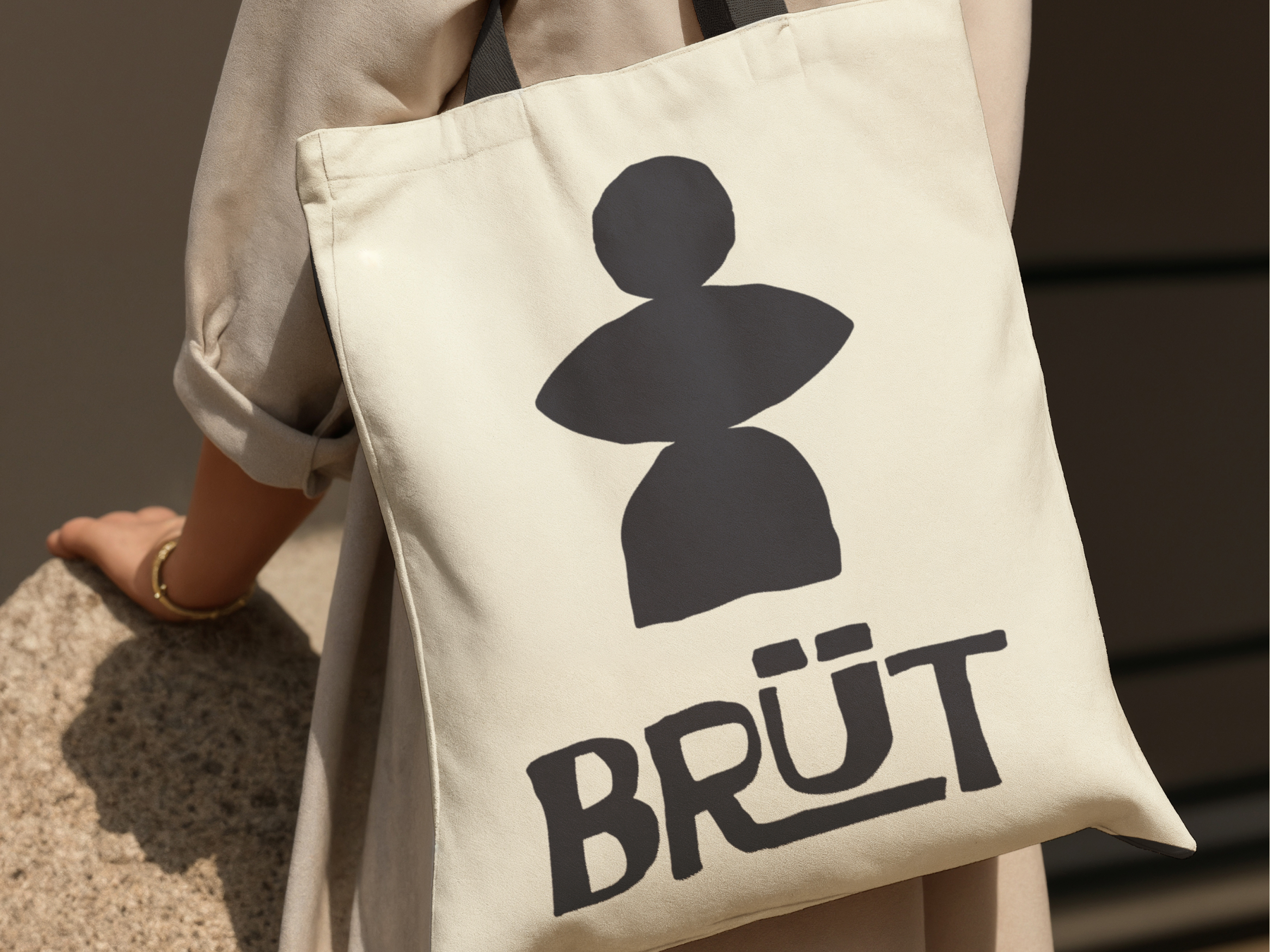LOGO FOR BRUT