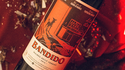 Bandido branding graphic design illustration red wine wine wine label wine label design