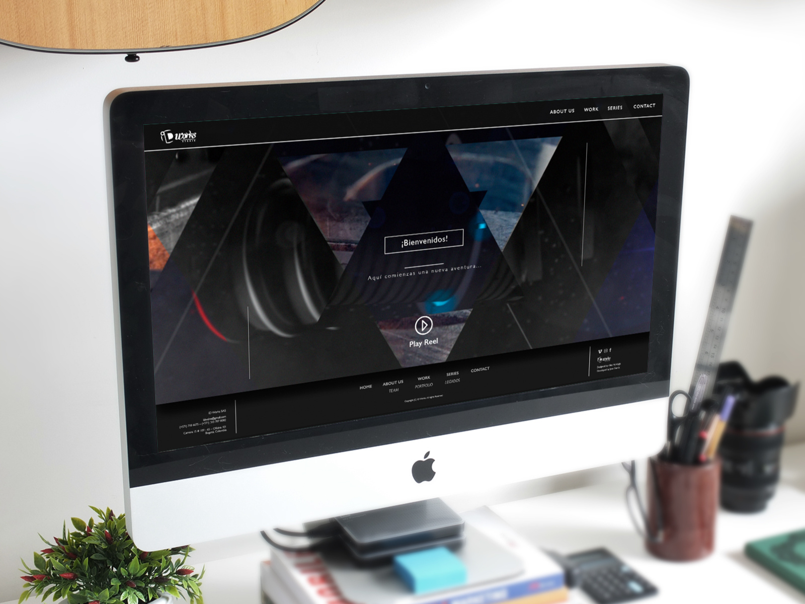 iDWorks Studio Website Design agency website art direction branding dark ui digital design graphic design layout design motion design typography ui design web design website design