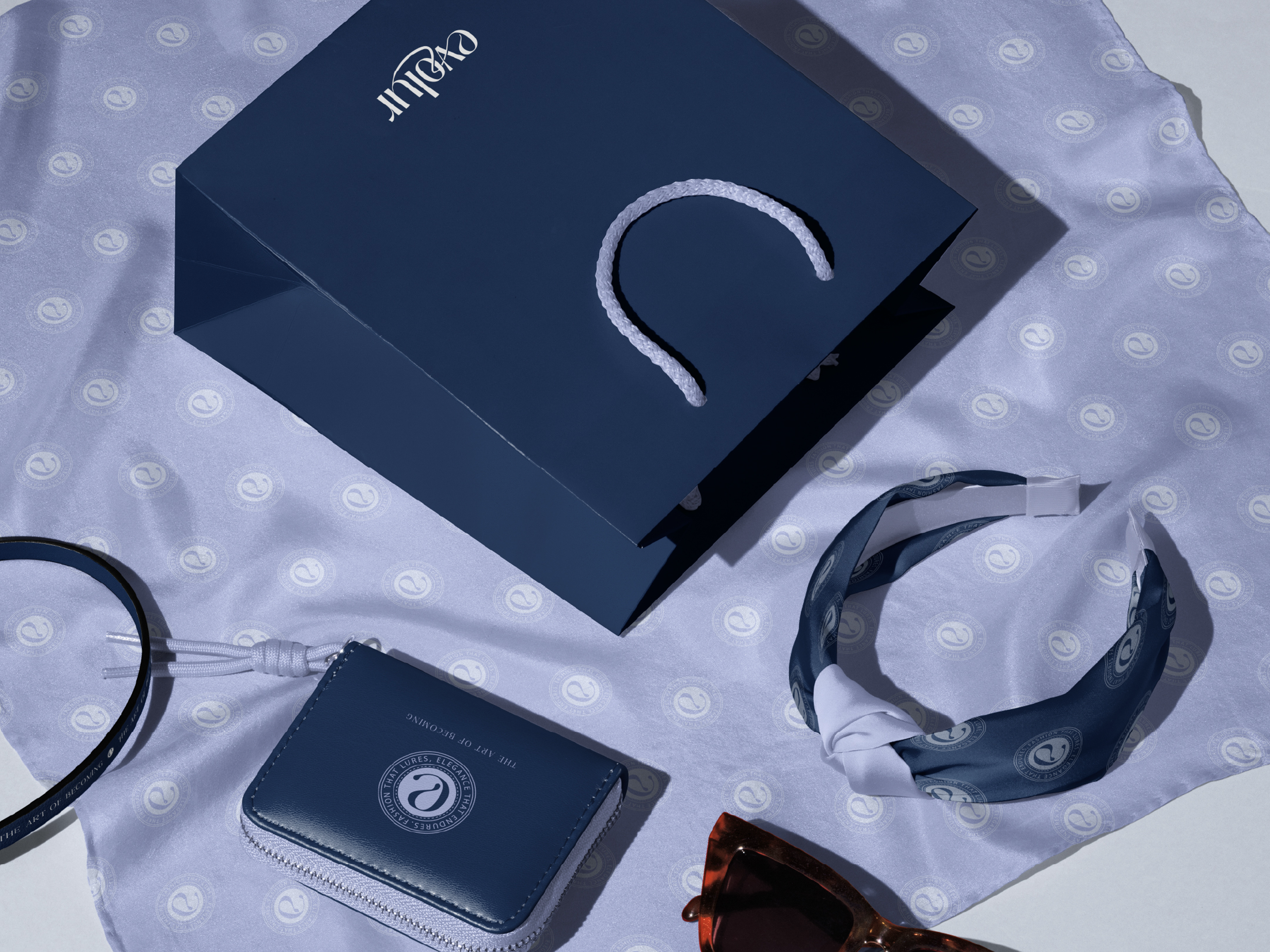 Evolur - Fashion Tag Branding Design apparel branding ideas brand tag mockup branding clothing branding concept clothing tag design elegant branding fashion brand presentation fashion branding fashion identity design fashion label design logotype design luxury brand identity luxury fashion tag design minimal branding minimalist logo design modern typography branding premium packaging design product design typography logo design