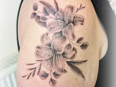 Lillies blackandgrey floral lillies tattoo tattooartist tattoos tiger lilly uktattoo wiraltattoo wirraltattoo