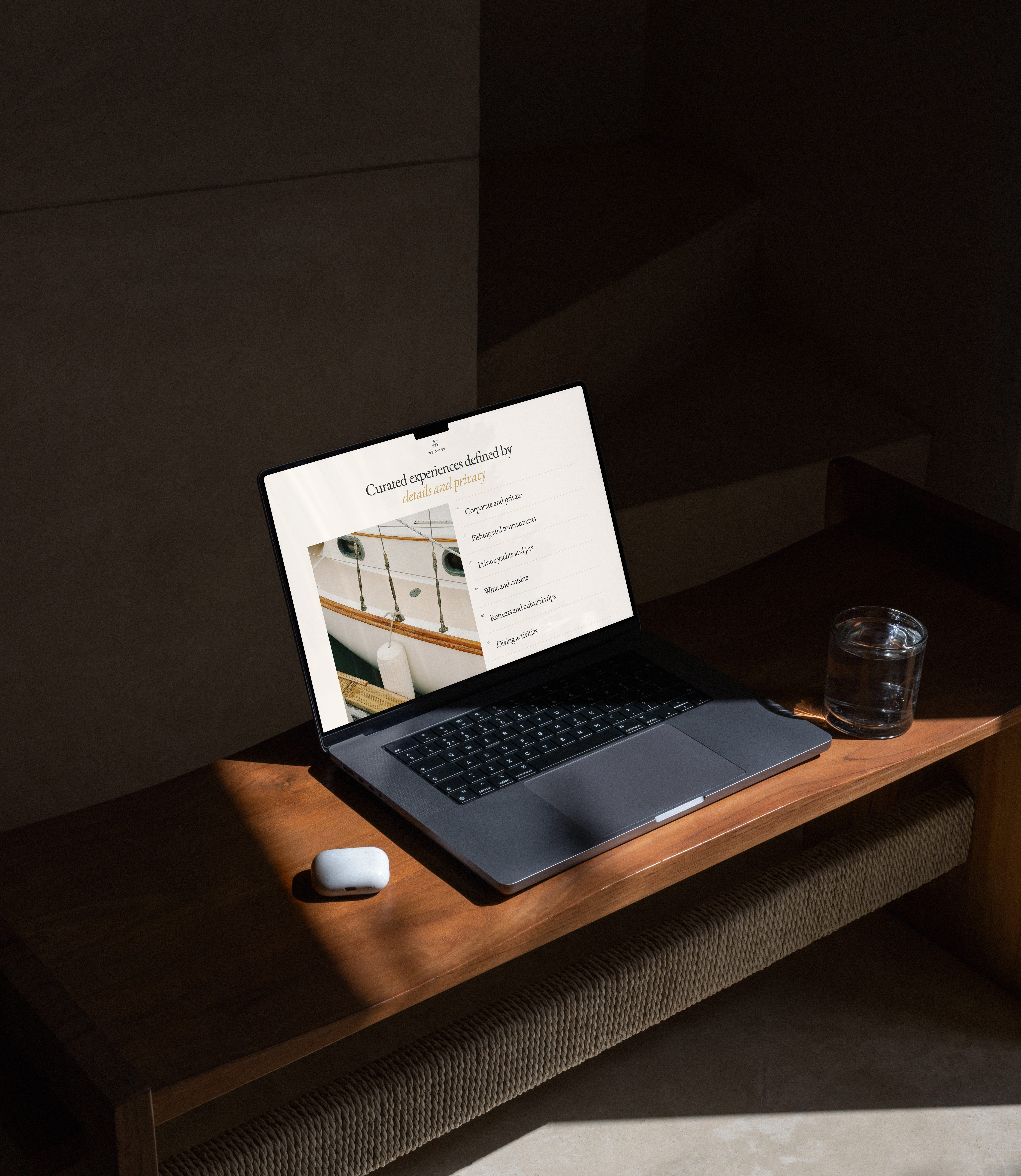 Luna Explore Redesign - Curated experiences UI boutiquetravel interactiondesign mobiledesign redesign southamerica travelagency travelbuddy travelsite visualdesign webdesign