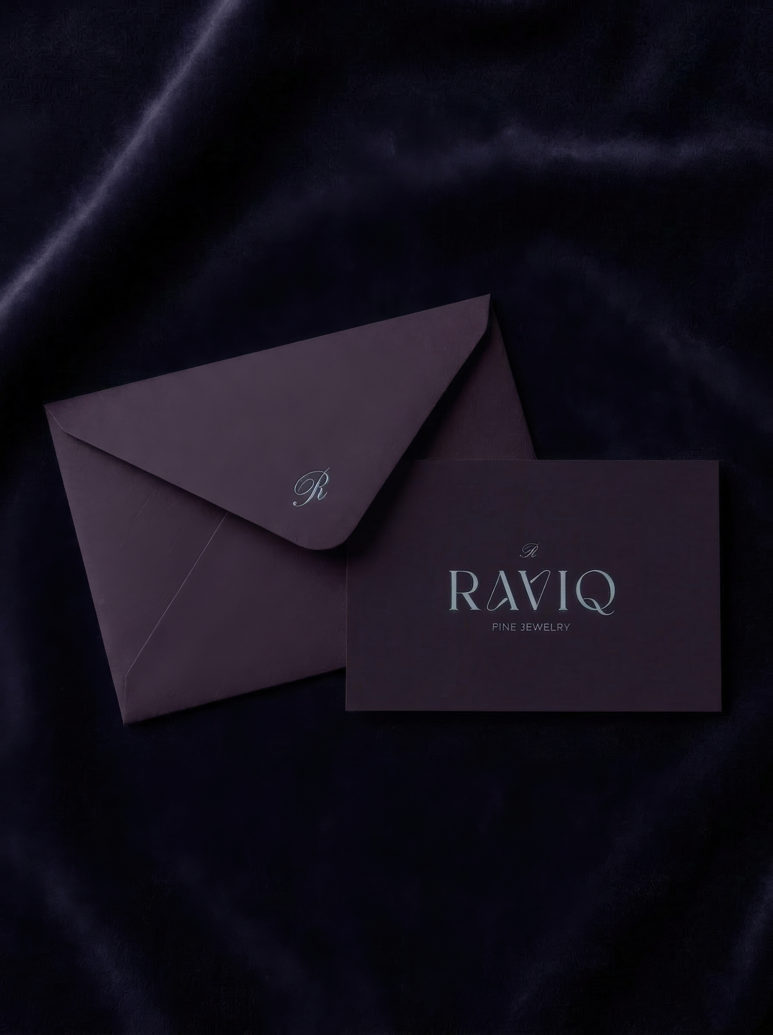 RAVIQ FINE JEWELRY branding logo