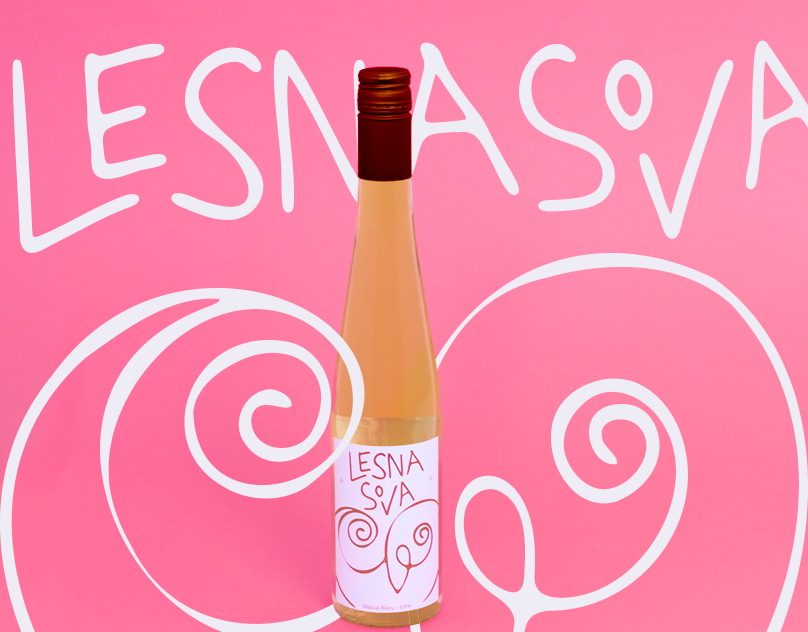 Lesna Sova — Non-Alcoholic Wine Label alcohol branding drink graphic design italian label logo packaging typography wine