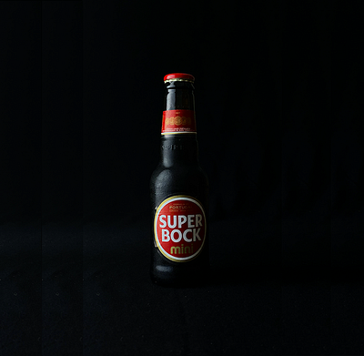Super Bock Mini - Short Commercial 2d 3d af after effects animation beer branding cerveja logo moody motion graphics portugal portuguese beer product commercial super bock super bock mini