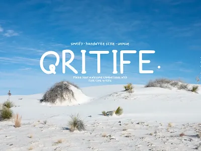 Qritife - handwritten font minimal