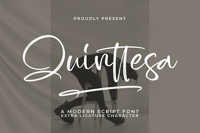 Quinttesa- Modern Script Font retro