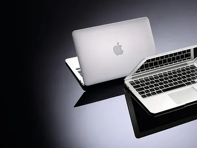 Premium Apple Mac Book For Sale in Dubai, Tech Offer apple laptop price in dubai apple products for sale macbook pro price in dubai