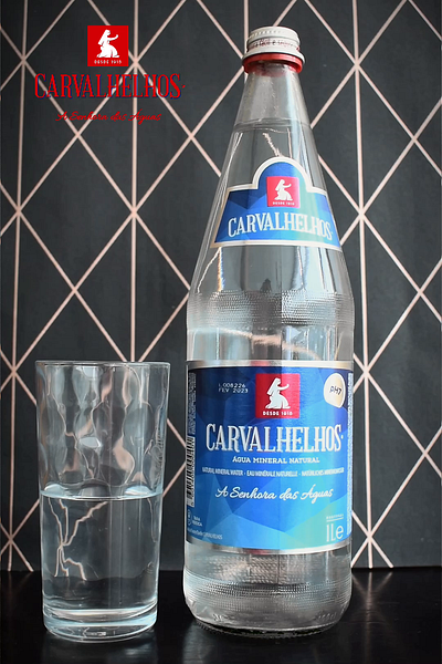 Carvalhelhos - Nature in a Bottle branding design graphic design motion graphics social media video video effect