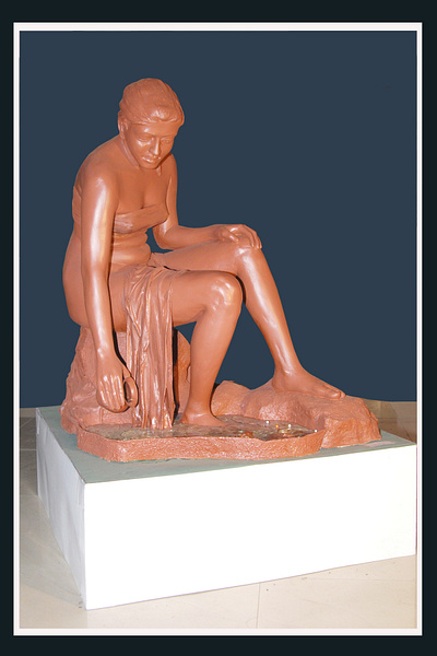 Oleti bronze lost wax metal sculpture