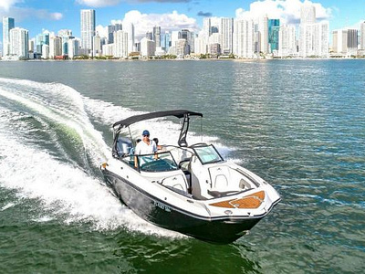 boat and yacht rentals