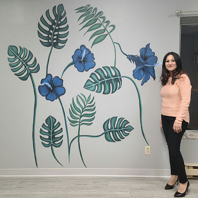 Hibiscus & monstera wall paint