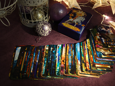 Tarot deck "Tarot Universe" collection cups freelance game major arcana minor arcana page pentacles swords tarrot wands