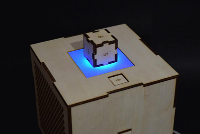 Lab ✷ Cubes api arduino cube design diy experiment music product rfid spotify ui