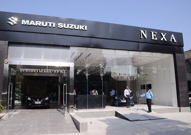 Visit Lovely Auto Fronx Car Showroom Nakodar Chowk Jalandhar by Nexa