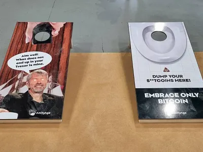 Cornohole game fun print design bitcoin print btcprague cornhole design print