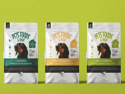 PET FOODS & TREAT POUCH DESIGN branding free mockup graphic design label design myler bag pet feed pouch