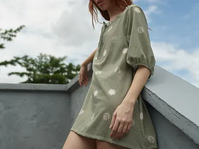 The Sun apparel branding classic colombia design fashiondesign graphic design illustration logo nature sun vector woman