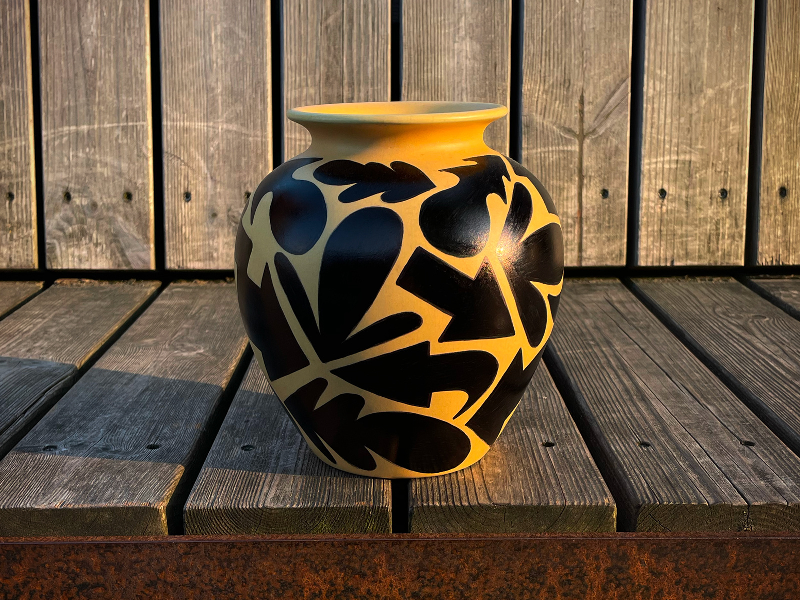Arrows vase by Bogdan Katsuba on Dribbble