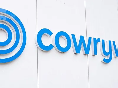 Cowrywise branding cowrywise design desktop fintech graphic design illustration logo ui ux vector web