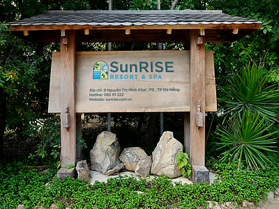 Sunrise Resort Signage design - Thiết kế bản hiệu khách sạn
