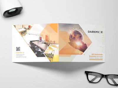 Brochure - Training Program ai branding brochure catalouge creative darkmode design education graphic design illustration marketing minimal recruitment training vector