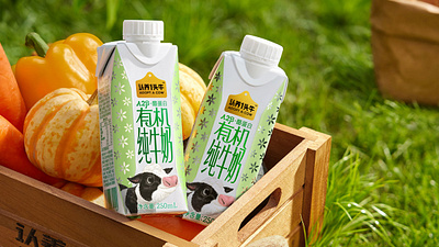 Adopt A Cow: A2β-Casein Organic Pure Milk 产品设计 包装设计