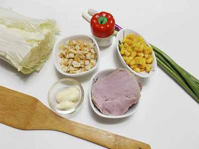 Salad With Ham Corn And Croutons food