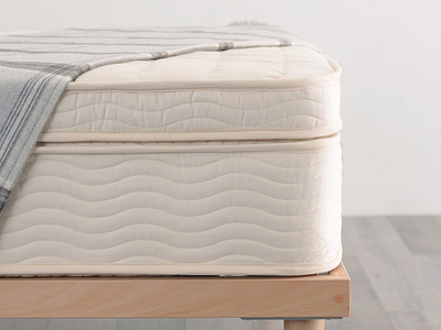 What type of mattress is good for side sleepers? beddingcomforters bedmattress besthybridmattress bestorganicmattress decorative bed pillows mattresstopper naturallatexmattress